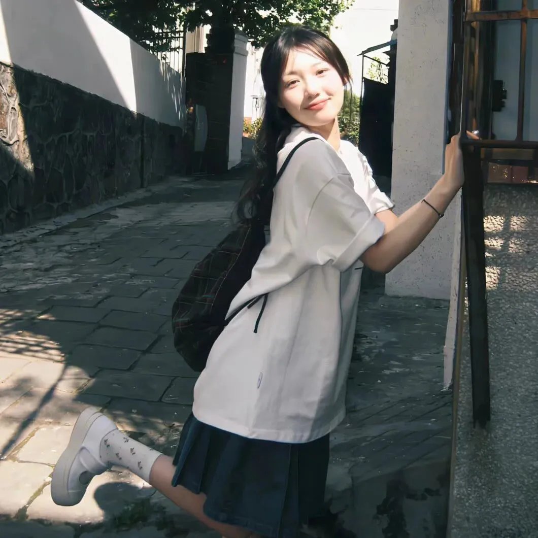 大姐头与小屁孩